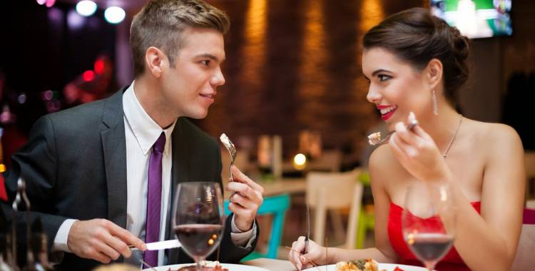 How to Make a Good Impression on First Date (15 Secret Tips)